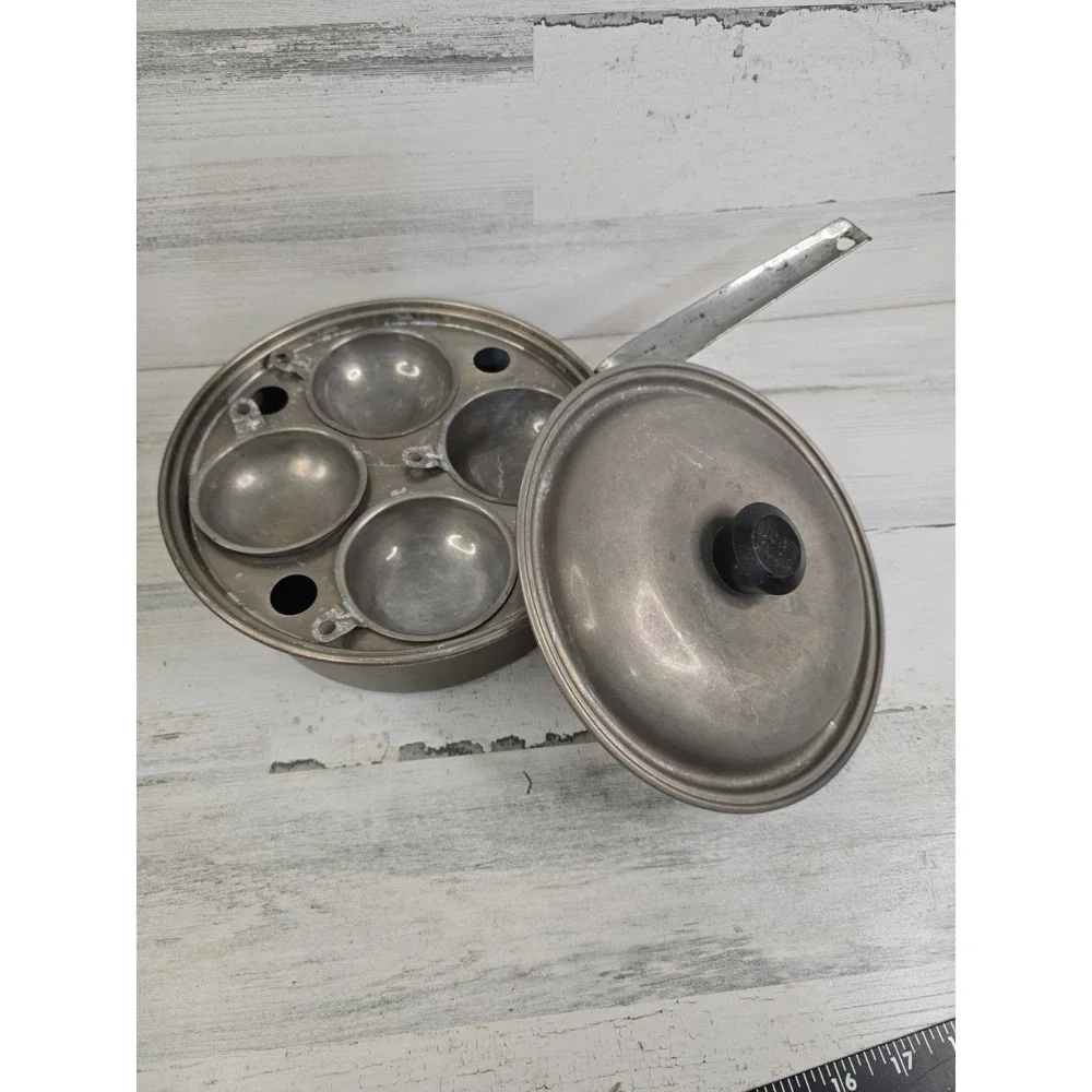 VTG Wear-Ever 2424 Aluminum Egg Poacher 4 Cup Skillet Pan with Lid Made in USA